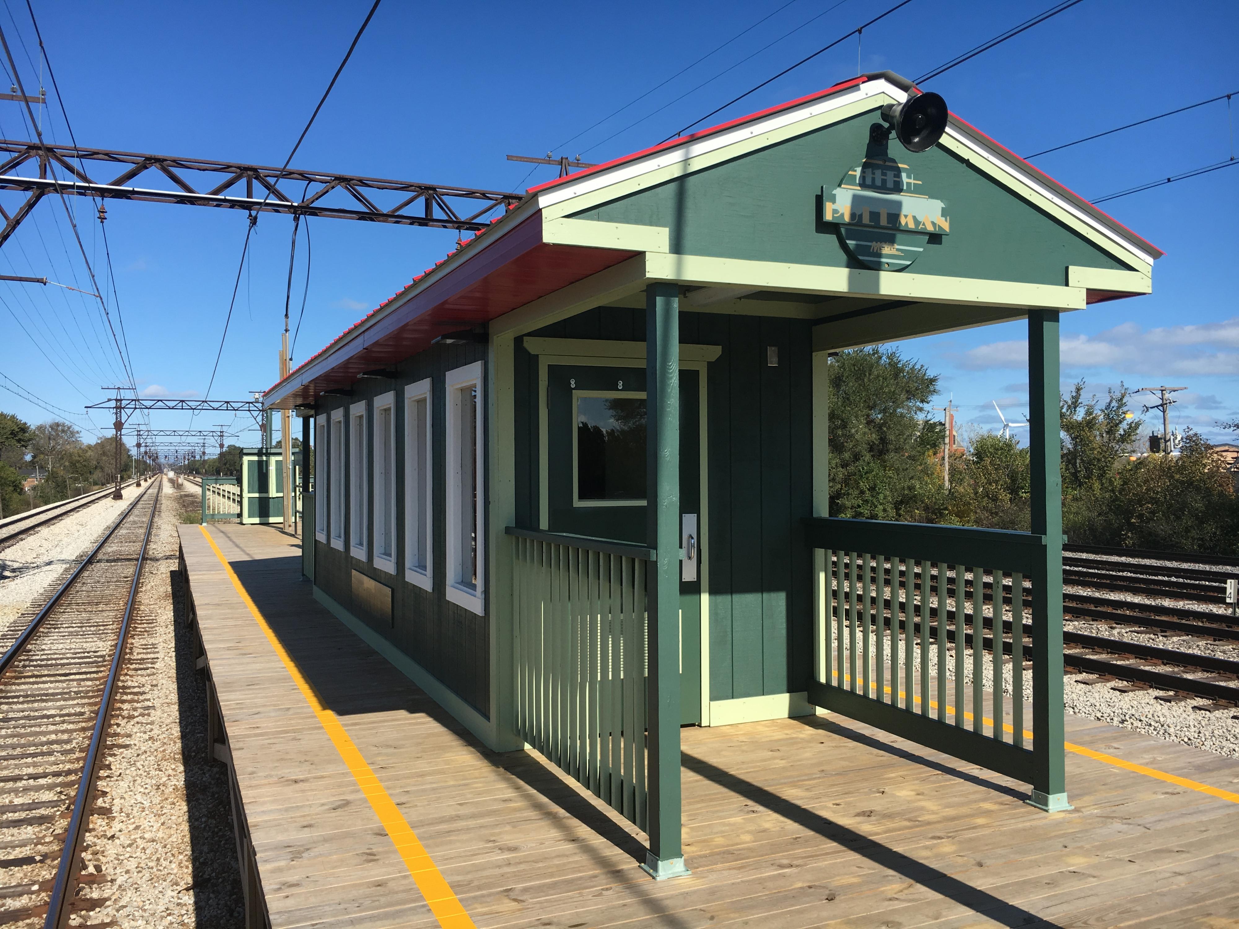 Stations Parking Metra